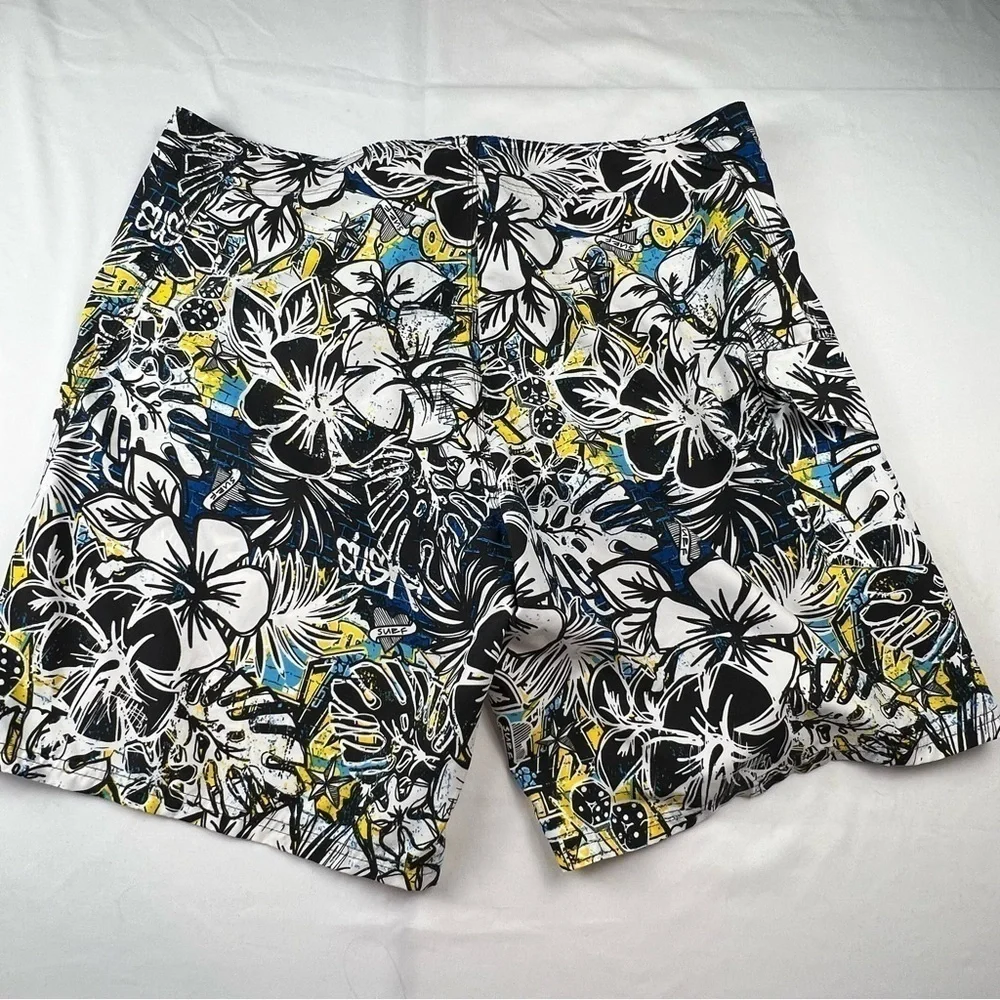 725 Original - Men’s Board Shorts - Large - Hibiscus - Dice - Blue, White